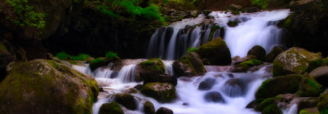 蓼科大滝に向かう途中に撮影した滝の写真