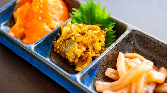 レストラン「YATUGATAKE」